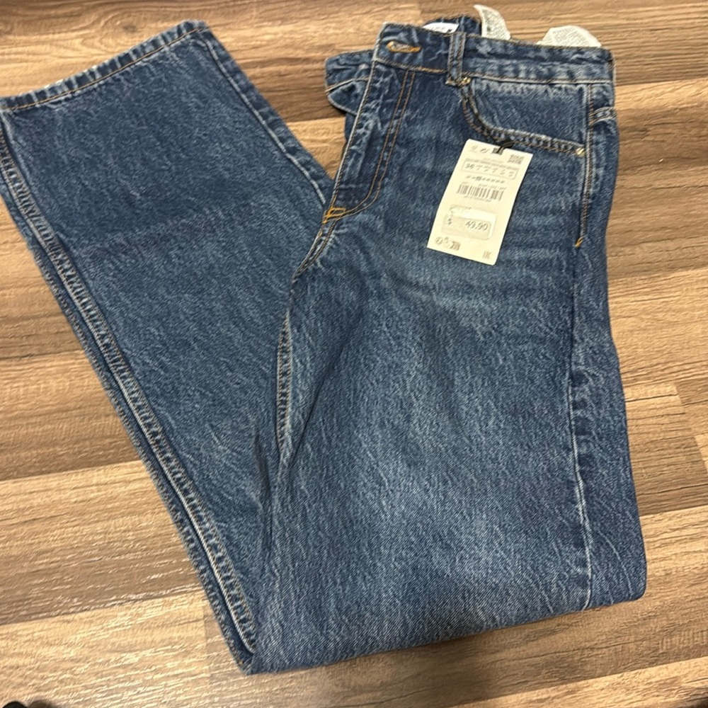 Zara jeans high rise long length size 4 new